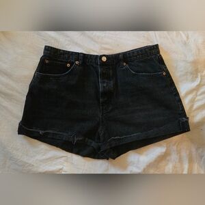 Zara Distressed Raw Hem High-Rise, Curved-Waist Jean Shorts; Size 12; Black